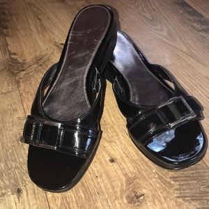 Calvin Klein Black, Silver Buckle